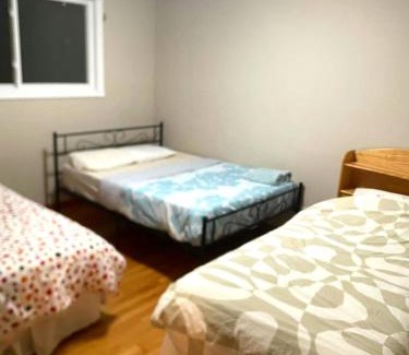 Township of Woolwich Casa | YKF Airport Home-FREE FAST WIFI-FREE PARKING