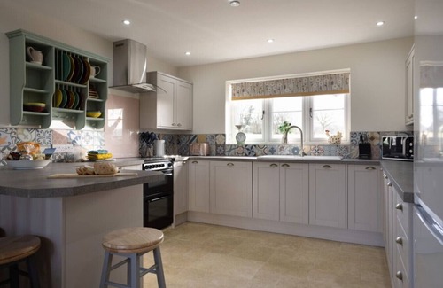 Llandovery Cabaña | Ynyswen Cottages · Brecon Beacons cottages sleeps 12 people
