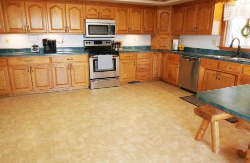 Lawrence County Casa | Yoder's Farmstead on Route 66