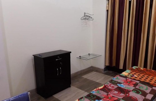 Greater Noida Apartamento | Yog Bhawan