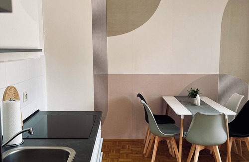 Pirna Apartamento | Yogaloft: Fitness Equipment - Wasching Machine - Parking