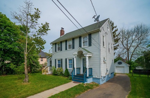 Jamestown Casa | Yogi's I love Lucy-themed 4-bed Home with A/C, Chautauqua Lake, Jamestown NY