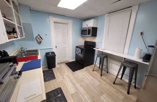 Jamestown Apartamento | Yogi's Nature Stay 2 beds spa shower Chautauqua Lake, Jamestown