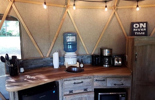 Ashton Creek Casa | Miska Haven - Serenidad en el río Shuswap en North Okanagan - Miska Haven - Yogi's Yurt