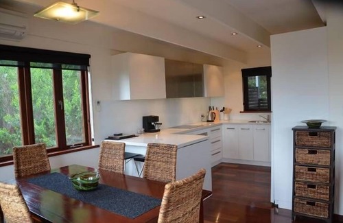 Adventure Bay Casa | Yolla Beach House A Quiet Relaxing Getaway