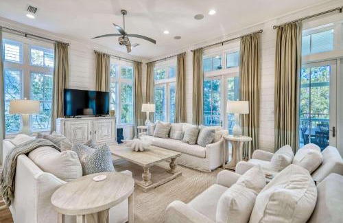 Watercolor Casa | YOLO