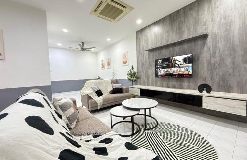 Kuantan Casa | YOLO5 3BR 12PAX CentralTown Netflix