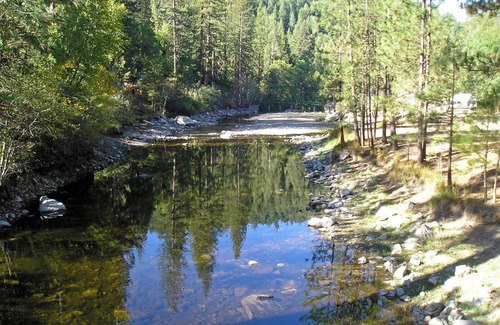 Harden Flat Complejo | Yosemite Lakes River Yurt 22