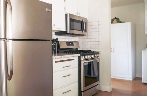 Ahwahnee Casa | Yosemite's Nature Tranquility- EV charging/Deer viewing/Family Friendly Home