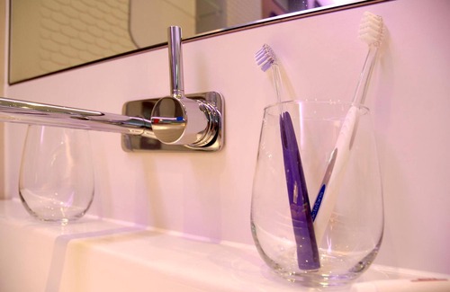 Schiphol Hotel | YOTELAIR Amsterdam Schiphol - Transit Hotel