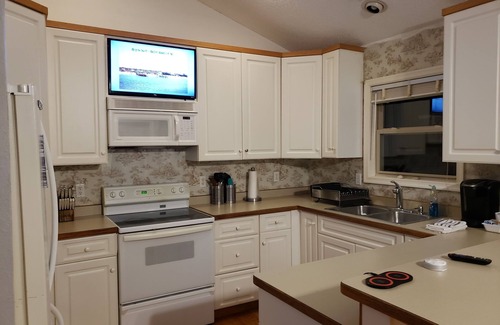 Point Harbor Casa | You are at Go for OBX! Located at the Foot of the bridge to the Outer Banks!