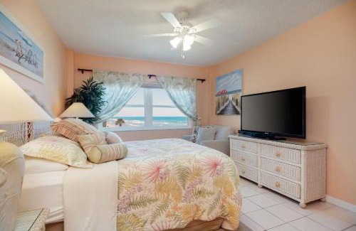South Patrick Shores Apartamento | You Cannot Get Any Closer To The Beach! 2br Condo