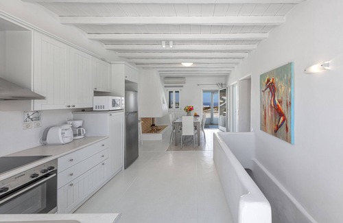 Kalafatis Villa | Villa de lujo con vistas al mar, cinco habitaciones y piscina privada