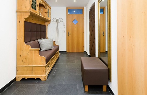 Hoetting Apartamento | Vives cómoda y elegantemente en el apartamento "Badetraum".