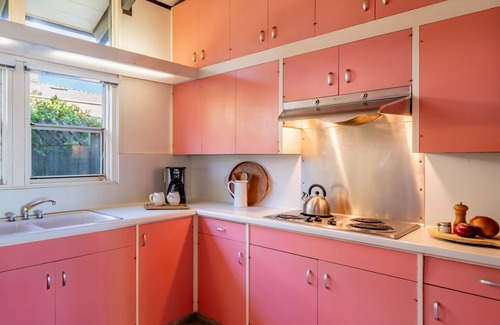 Pierpont Bay Casa | You'll love the Charm of Family Tides Beach Front House!