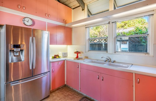 Pierpont Bay Casa | You'll love the Charm of Family Tides Beach Front House!