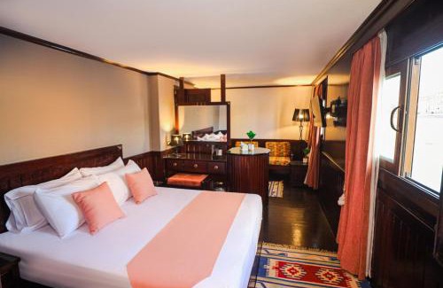 Al Duqqi Hotel | YOU Nile View Hotel