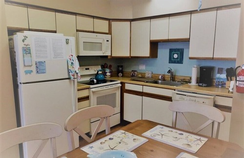 Village Green Casa | You will love staying in this adorable two bedroom central air unit.