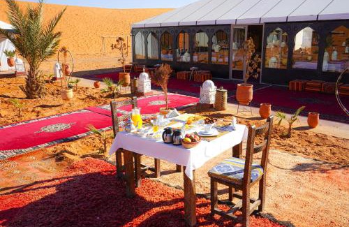 Taouz Otro | Young Luxury Camp Merzouga