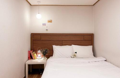 Yeongdeungpo-dong Casa | Young Stay 306
