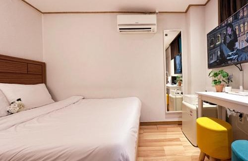 Yeongdeungpo-dong Casa | Young Stay 306