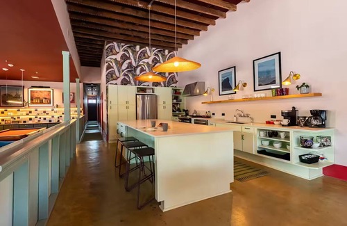 Bywater Casa | HOLIDAYS NOW OPEN to book 5BR/3BA Bywater 1 Mi from French Qtr, Sleeps 10 NOLA