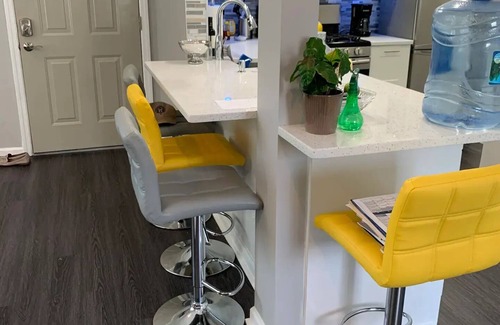 Livingston Apartamento | Your Bright, Confortable, Cozy Second Home