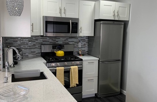 Livingston Apartamento | Your Bright, Confortable, Cozy Second Home