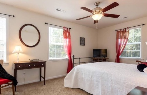 Venable Casa | Your Centrally Located C-Ville Home Away From Home Vacation Rental