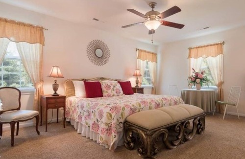 Venable Casa | Your Centrally Located C-Ville Home Away From Home Vacation Rental