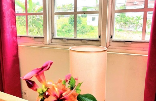 Orange Bay Villa | Your colorful Villa Anita in Orange Bay, JA. A place for families and friends.