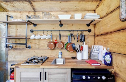 Lac-des-Plages Cabina | Your Cozy Cabin Retreat