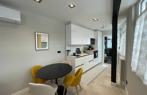 Bilbao City Centre Apartamento | Your dream apartment, a bright studio in the heart of Casco Viejo.