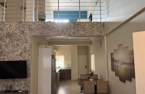 North Ridge Apartamento | 🌴 Your Dream Getaway in the heart of Accra! Stay in this 3 Bedroom Property! 🏡