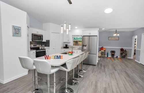 Palm Bay Casa | Your Dream Retreat: Where Vacation Feels Like Home