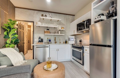 Green Valley Condominio | Charming 1-bedroom condo in wonderful Henderson with WiFi, AC