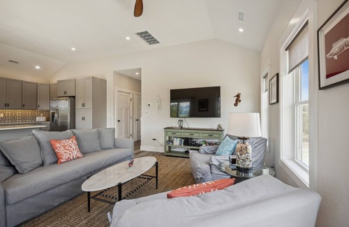 Whalehead Beach Casa | Your Fresh Beach Oasis!