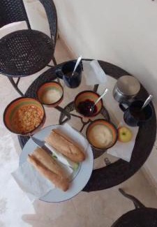 Sanyang Cama Y Desayuno | Your Gambian House