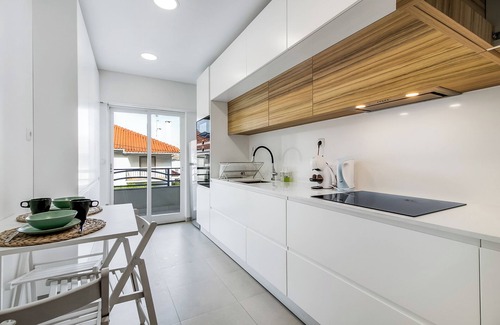 Oeiras Apartamento | Your holiday home near Carcavelos beach!