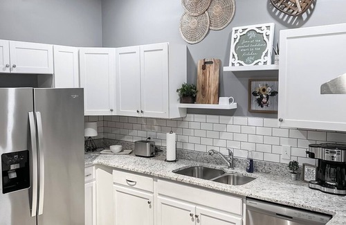 Murfreesboro Casa | Your home away from Home. 4 blocks from downtown, 2 miles from MTSU