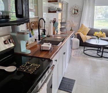 Kissimmee Casa | Your home away from home! Entire cottage- Disney