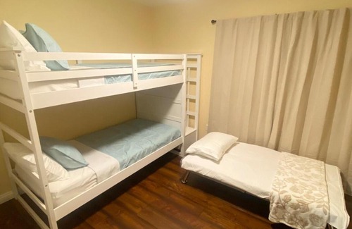 Ocean View Hills Casa | Your home away from home