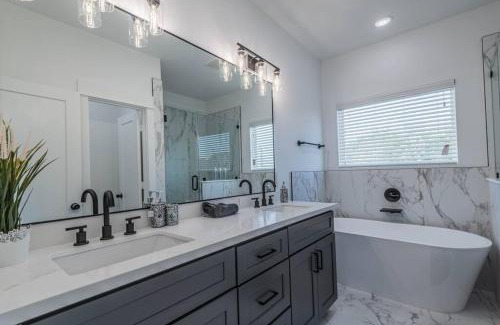 South Central Houston Casa | Your home away from home