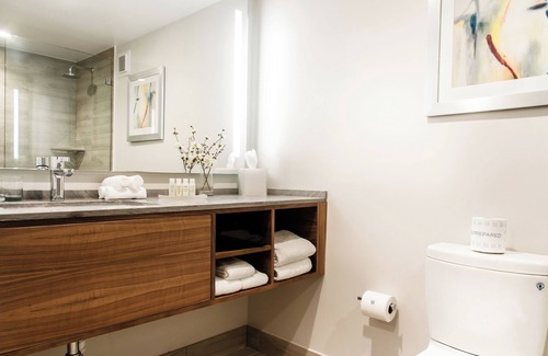 Central Beach Complejo | Your Home Away From Home! Ocean View, Onsite Pool!