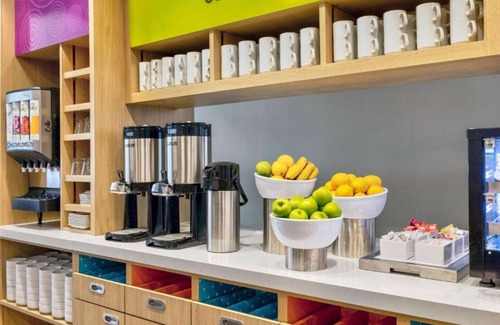 Downtown East Casa | Your home for extended stays in Minneapolis