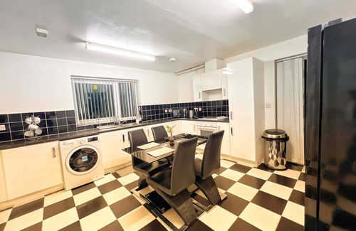Birmingham Casa | Your home when you stay in Birmingham
