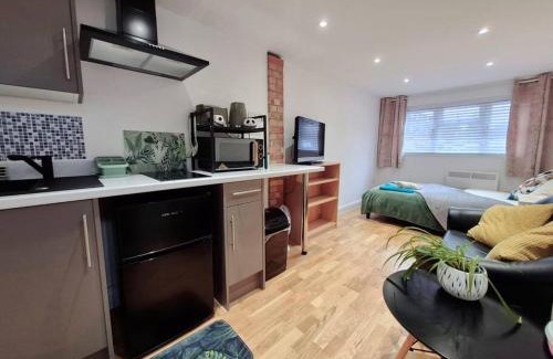 Haselbury Apartamento | Your London Escape - Cosy Studio w fast Wi-Fi & free onstreet parking