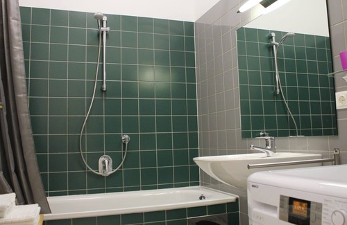 Schottenfeld Apartamento | ¡Tu apartamento de lujo en el corazón de la ciudad!