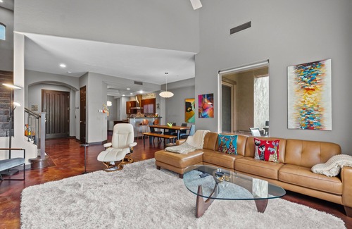 Talon Retreat Casa | Your Luxury Grayhawk Getaway In Gated Avian Community