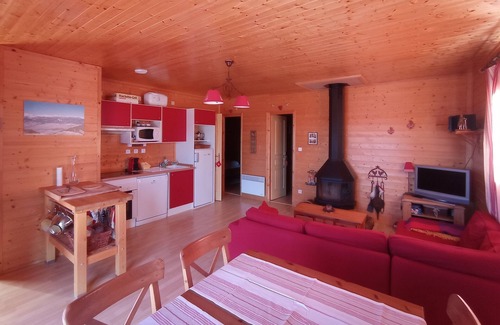 Eyne 2600 Chalet De Esquí | Your mountain holiday under the Cerdagne sun!